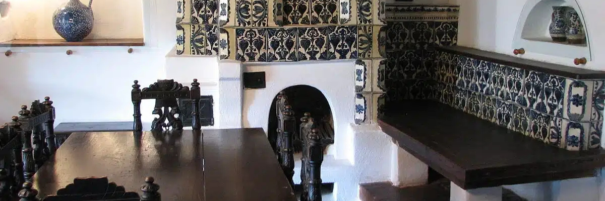 Inside New bran castle