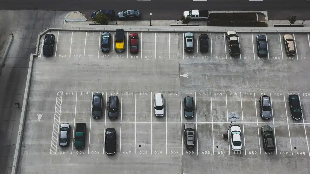 Acropolis Parking
