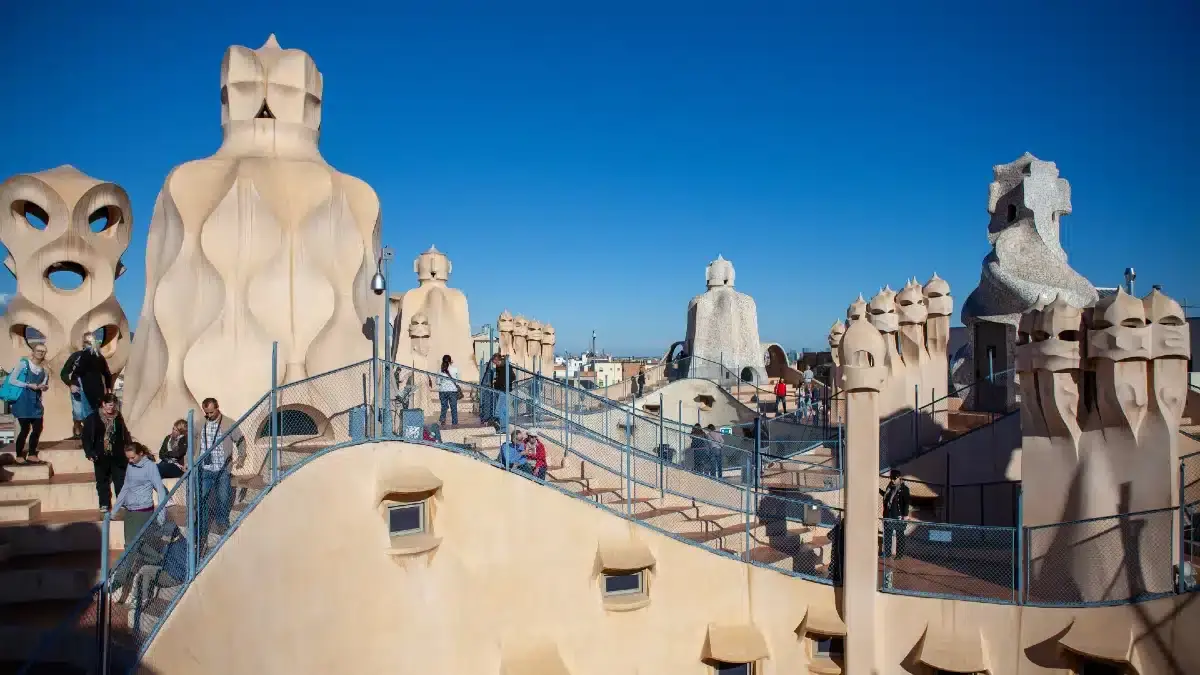 Casa Mila opening hours