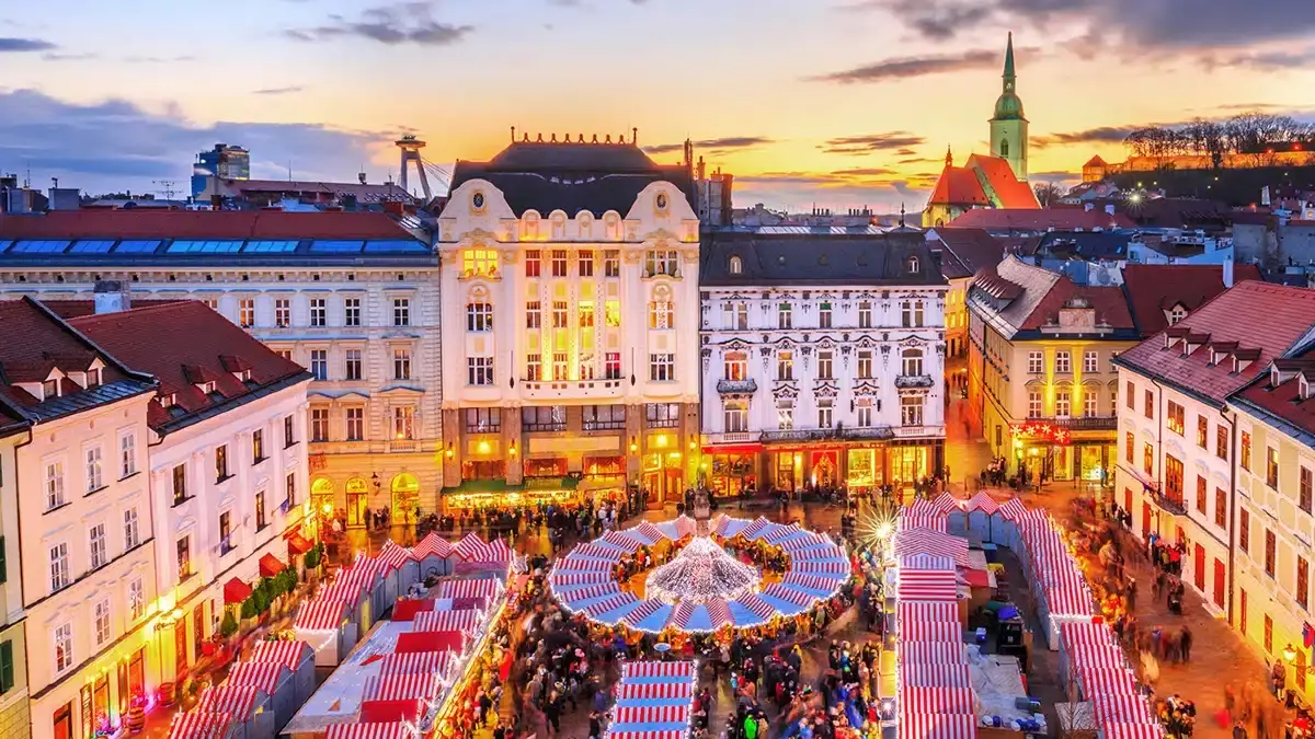Danube River Christmas Market Cruise|Danube River Christmas Market Cruise|Why visit a Christmas market river cruise|Why visit a Christmas market river cruise|||Who are these cruises best suited for|Who are these cruises best suited for
