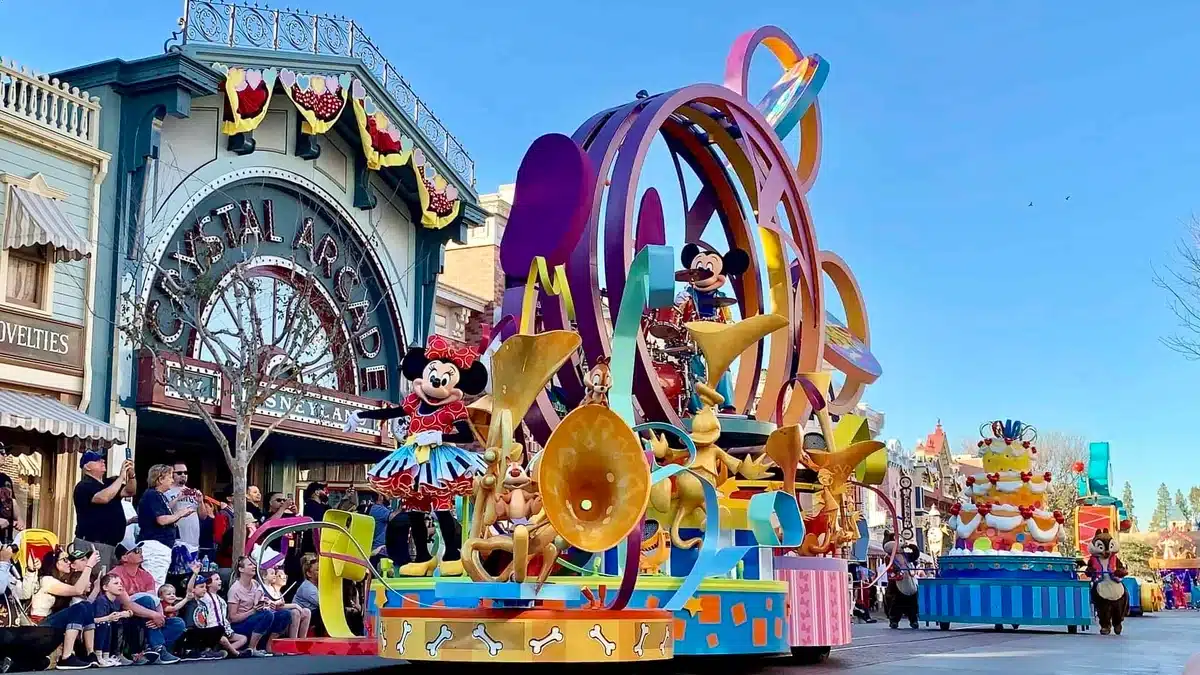 Disneyland California Parade|