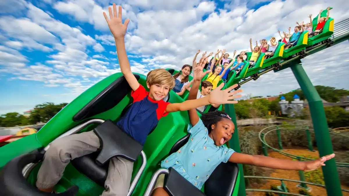Disneyland California Rides|