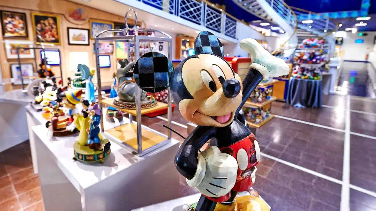 Disneyland Paris One Day Ticket