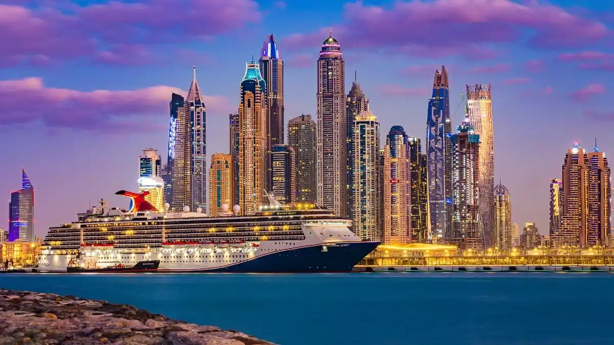 Dubai Dhow Sightseeing Cruise