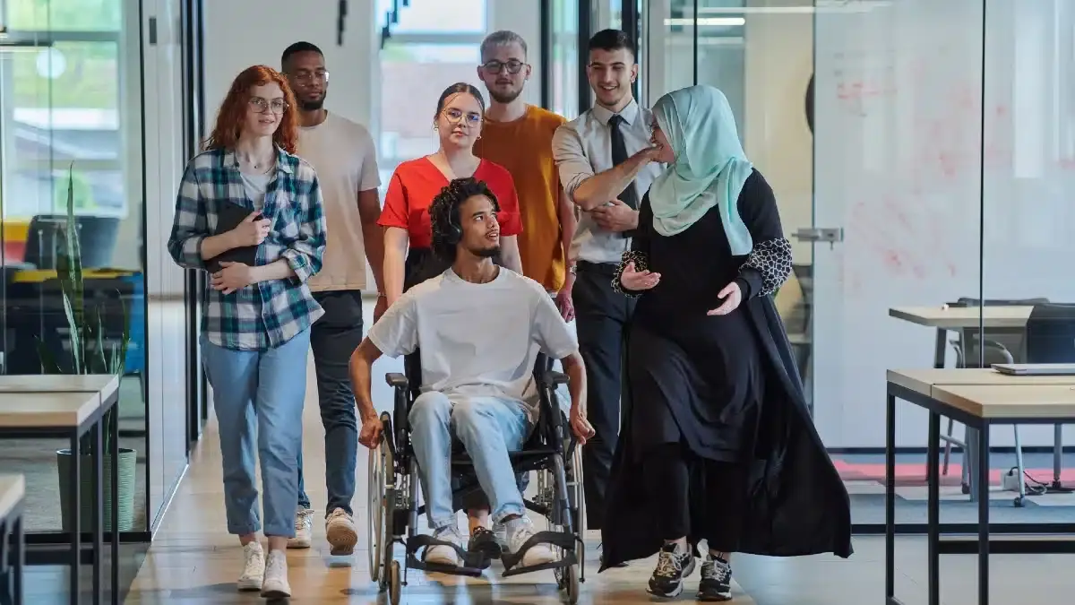 Dubai Frame Accessibility and Facilities