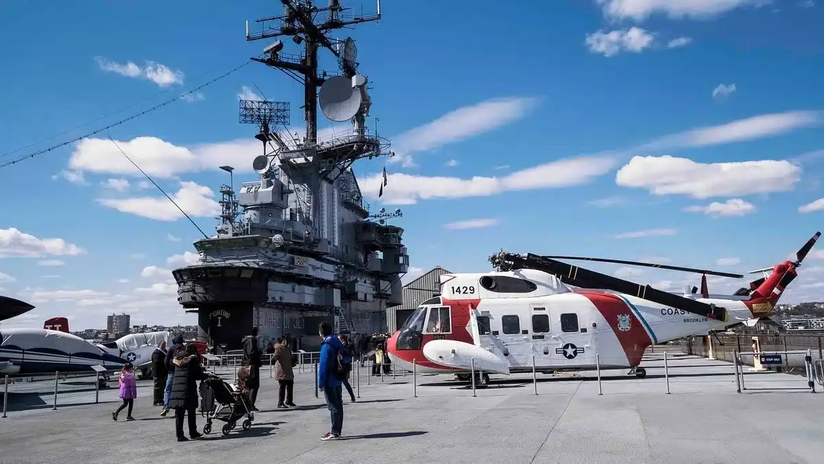 How to Reach Intrepid Museum