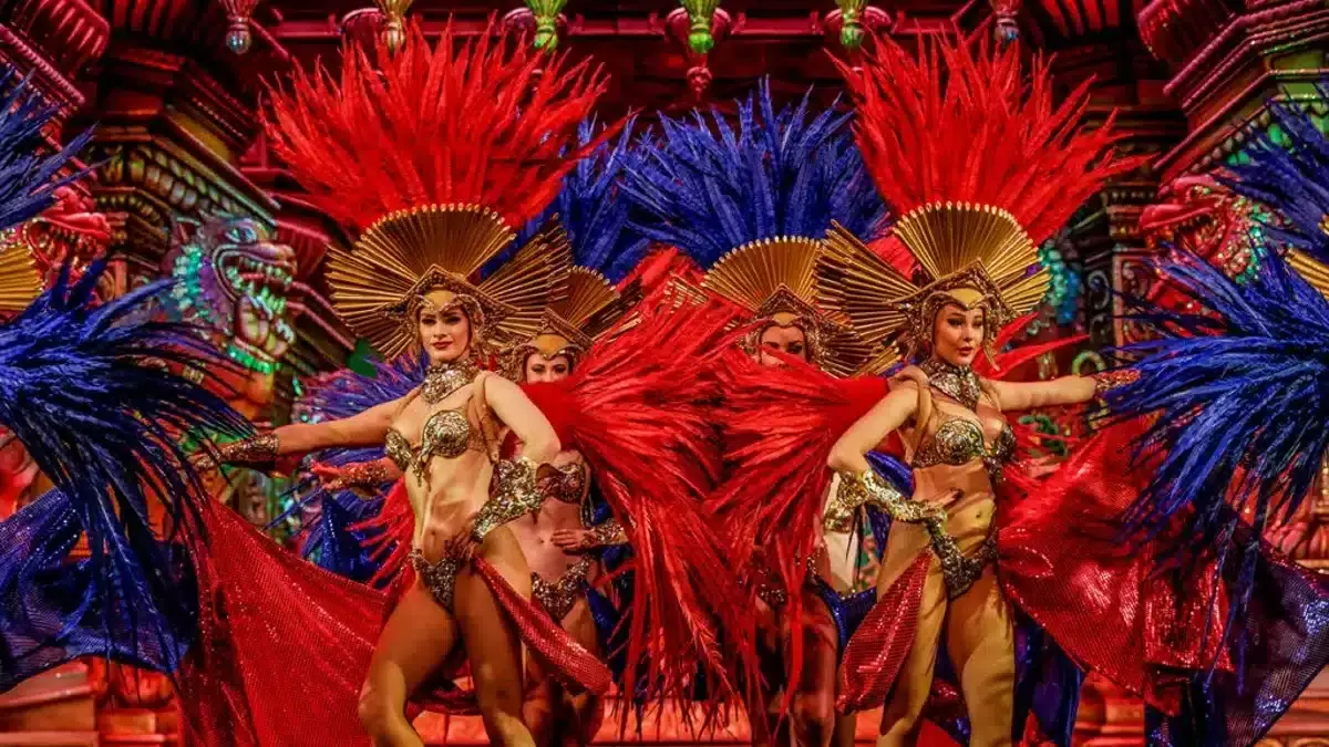 Moulin Rouge dinner show|Toulouse
