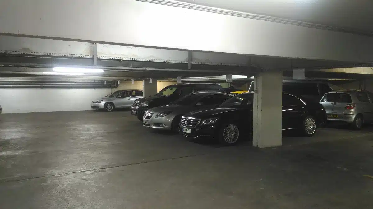 Parking near Arc de Triomphe|911 Memorial Map