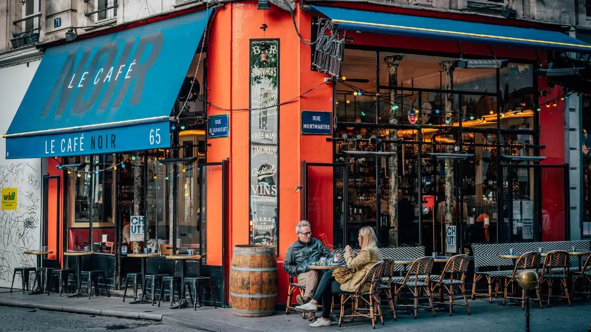 Restaurants near Moulin Rouge Paris|Le Comptoir du Moulin Rouge|Le Café des Deux Moulins|Le Petit Verdot|La Maison Blanche|La Brasserie des Martyrs