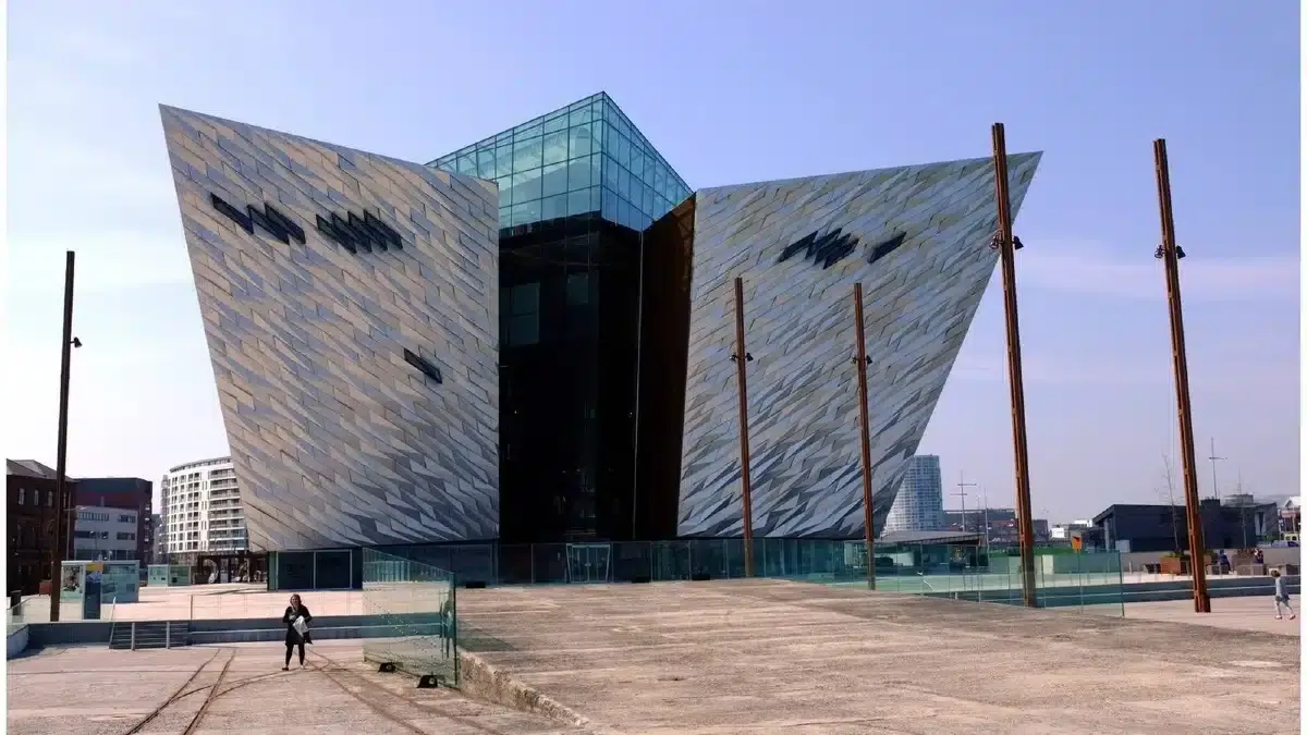 Titanic-Belfast-1|||Titanic Belfast Location|Titanic Belfast Opening Hours|Top 3 Restaurants near Titanic Belfast
