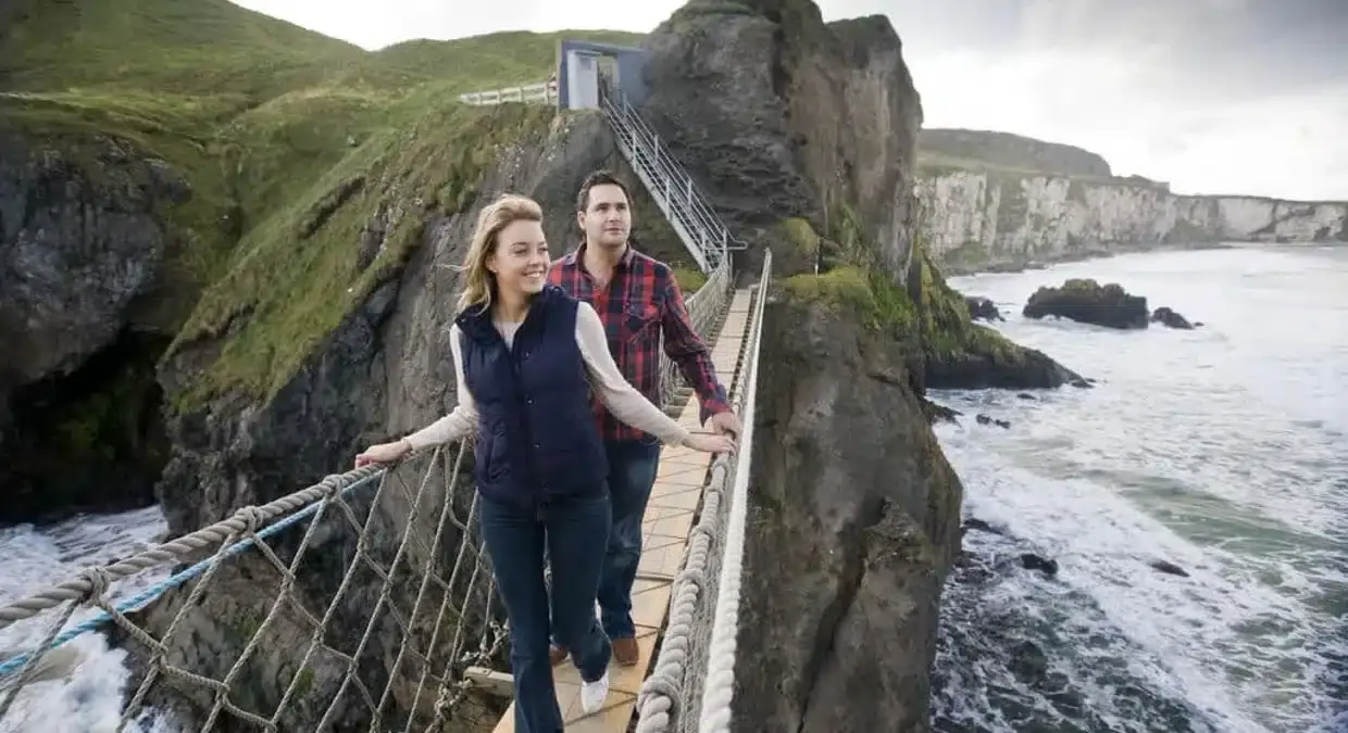 Valentine’s Day in Ireland||Book a Jaunting Car for a Special Day in Killarney|Spend a Memorable Night at Castle Hotel|Fly by the Cliffs of Moher|Book a Jaunting Car for a Special Day in Killarney|Spend a Memorable Night at Castle Hotel|Fly by the Cliffs of Moher|Experience Medieval Romance in an Irish Castle|How About Seawatching at Giant's Causeway|The Legend of Diarmuid and Grainne|Lisdoonvarna Matchmaking Festival
