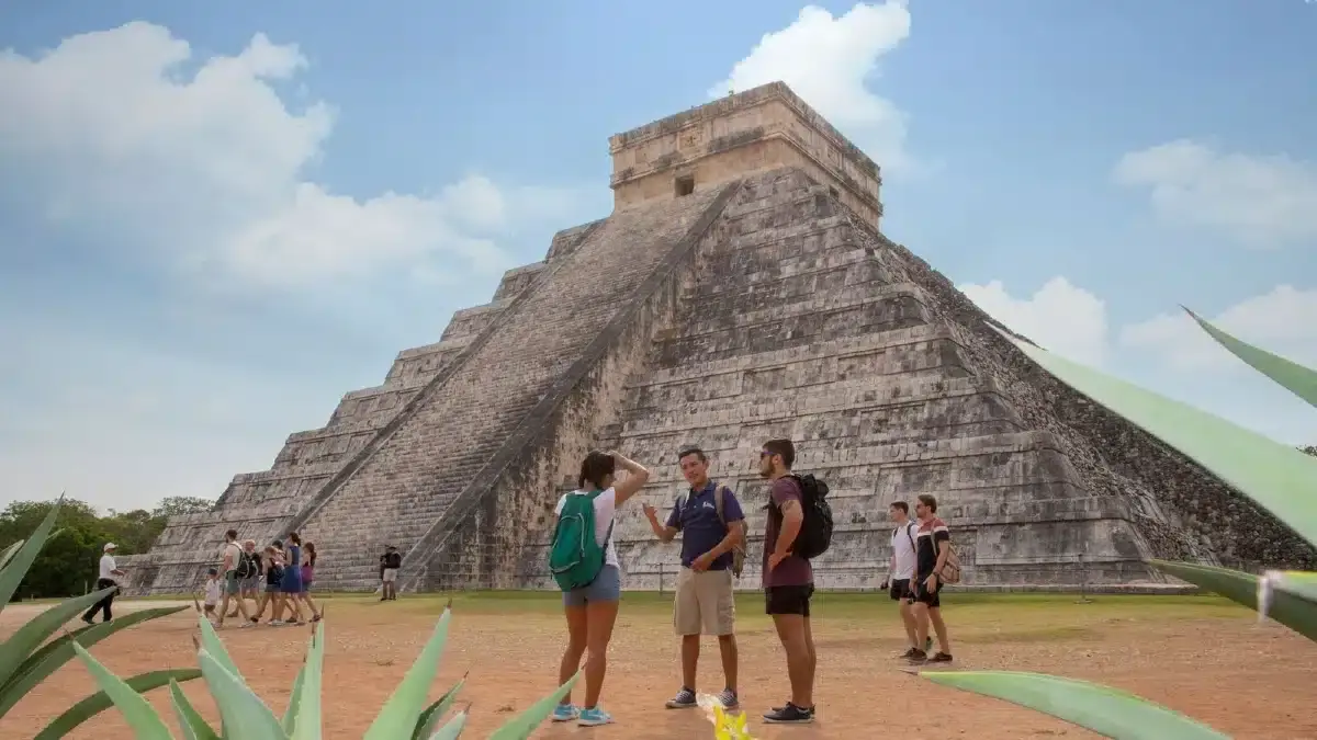 chichen itza guided tour|