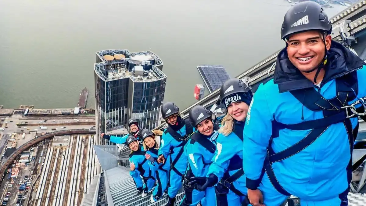 the edge with city climb