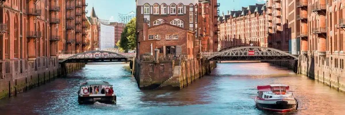 Speicherstadt + HafenCity + Elbphilharmonie Tour New