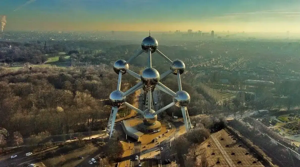 Atomium Facts