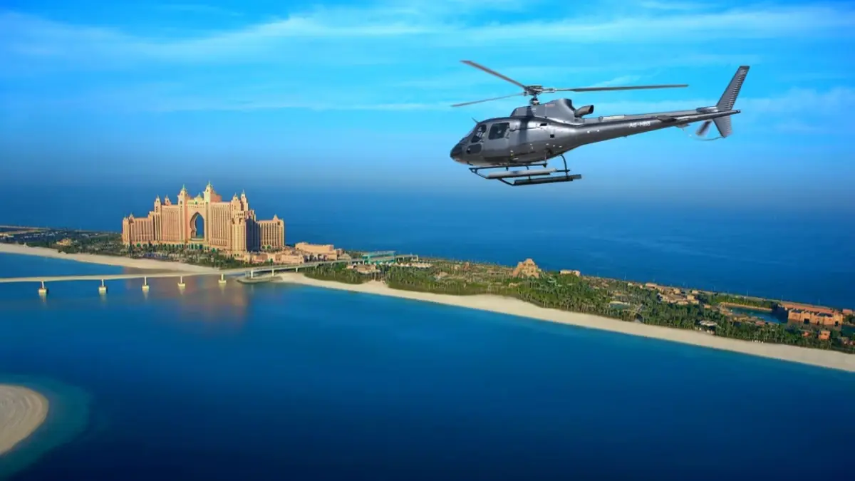 Dubai Helicopter Tours||Dubai Helicopter Tour Atlantis|22 Minute Dubai Helicopter Tour|30 minutes Scenic Helicopter Tour in Dubai