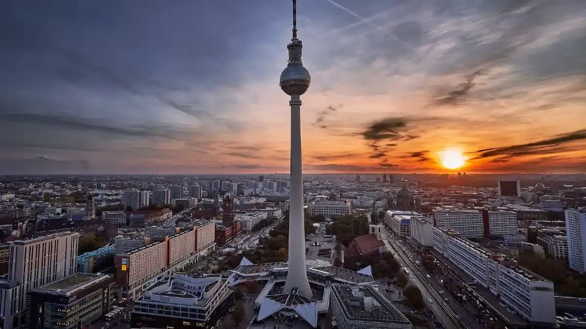 How To Reach TV Tower Berlin