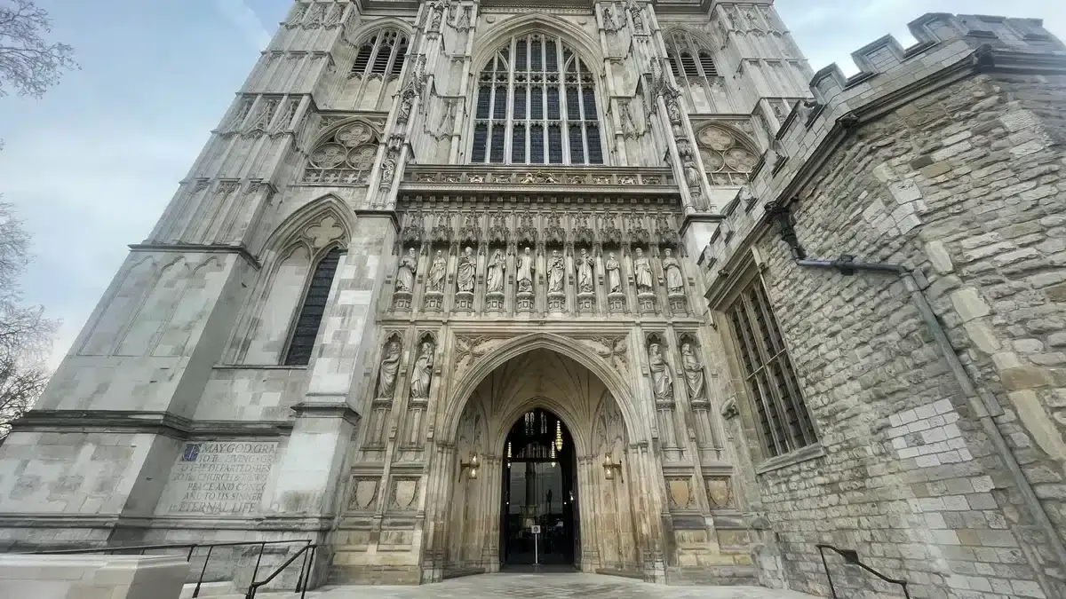 How to get to Westminster Abbey|