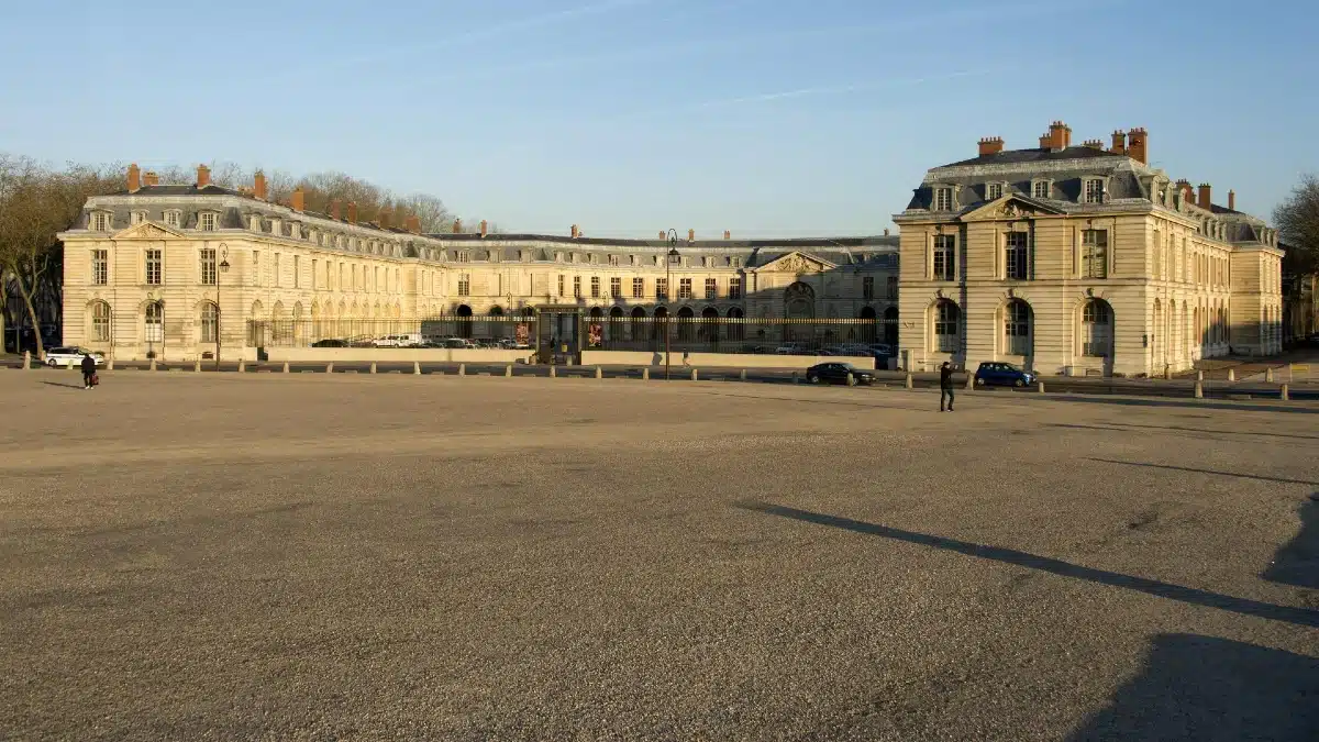 Park Like Royality Palace of Versailles Parking Guide