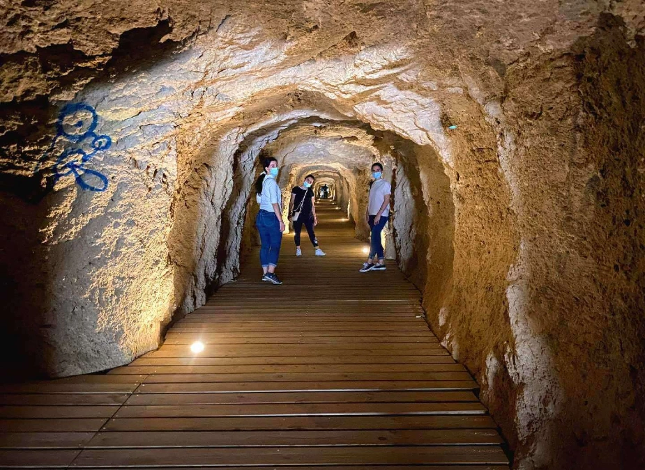 Adgang 1 – Tunnel 1, Gaitanejo-stien