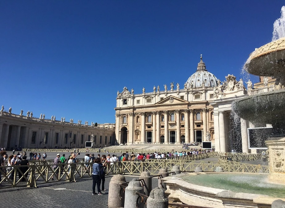 Steer clear of visiting St. Peter’s Basilica on Wednesday mornings