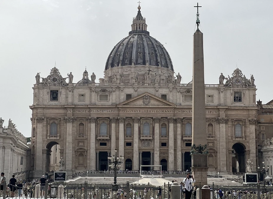 Visit St Peter’s Basilica
