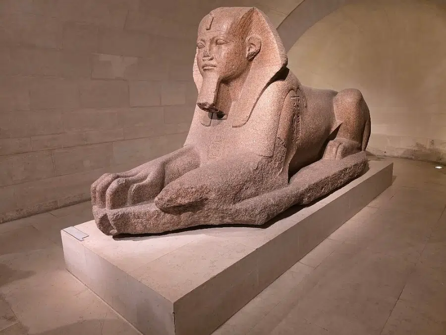 great sphinx of tanis louvre