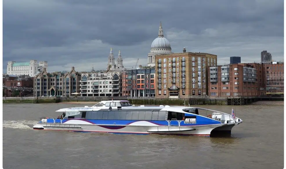 How to get to st paul’s Cathedral by River Bus