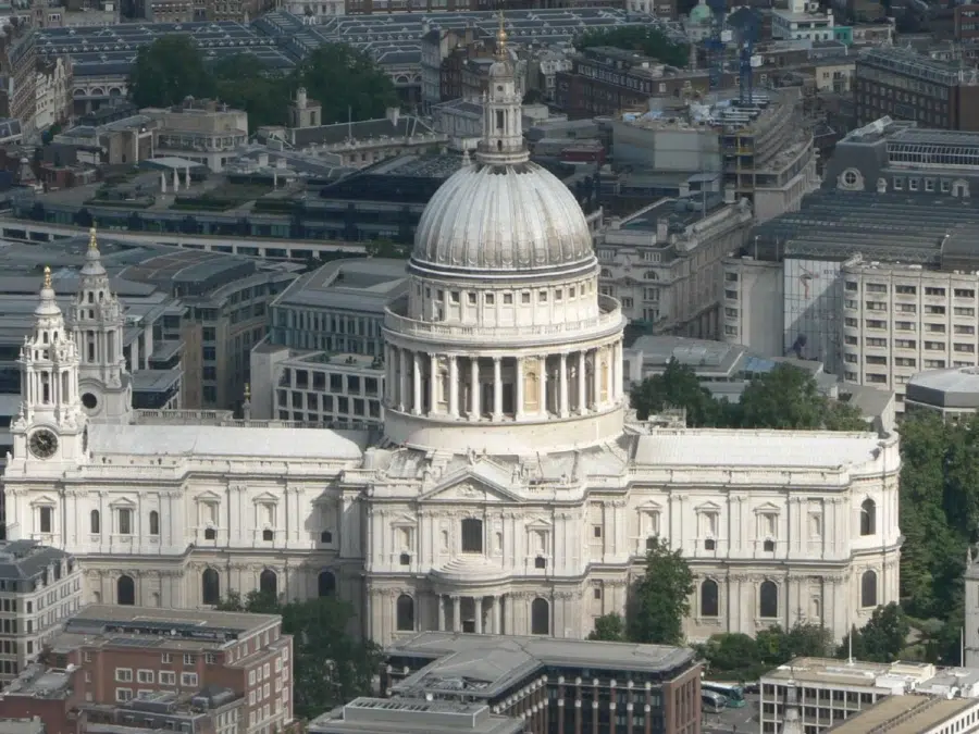 St Paul’s Cathedral & cruise