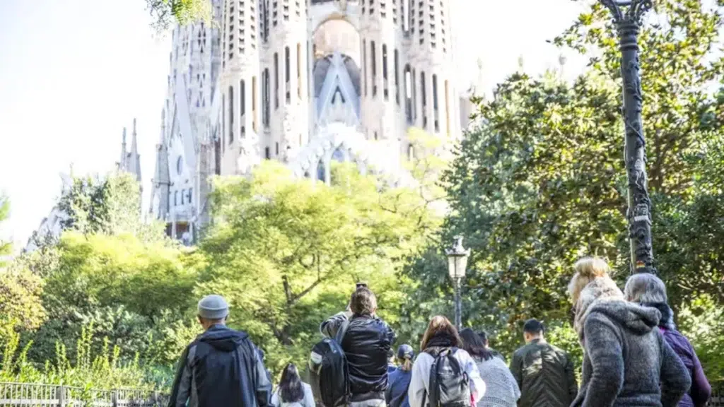 Sagrada Familia Skip the Line Guided Tour