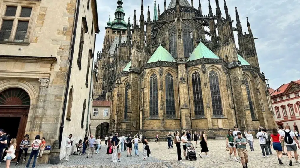 Prague Castle for Free
