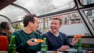 Amsterdam canal cruise with pizza and wine|