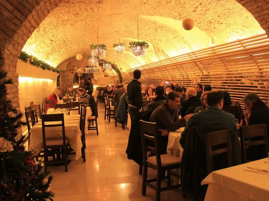 Dine Like a Roman