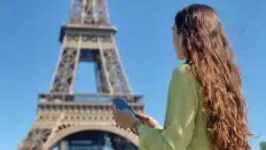 Eiffel Tower Guided Tour with Complete Elevator|Eiffel Tower Guided Tour with Complete Elevator