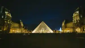 Louvre Museum Tickets: Prices, Discounts & Visitor Guide