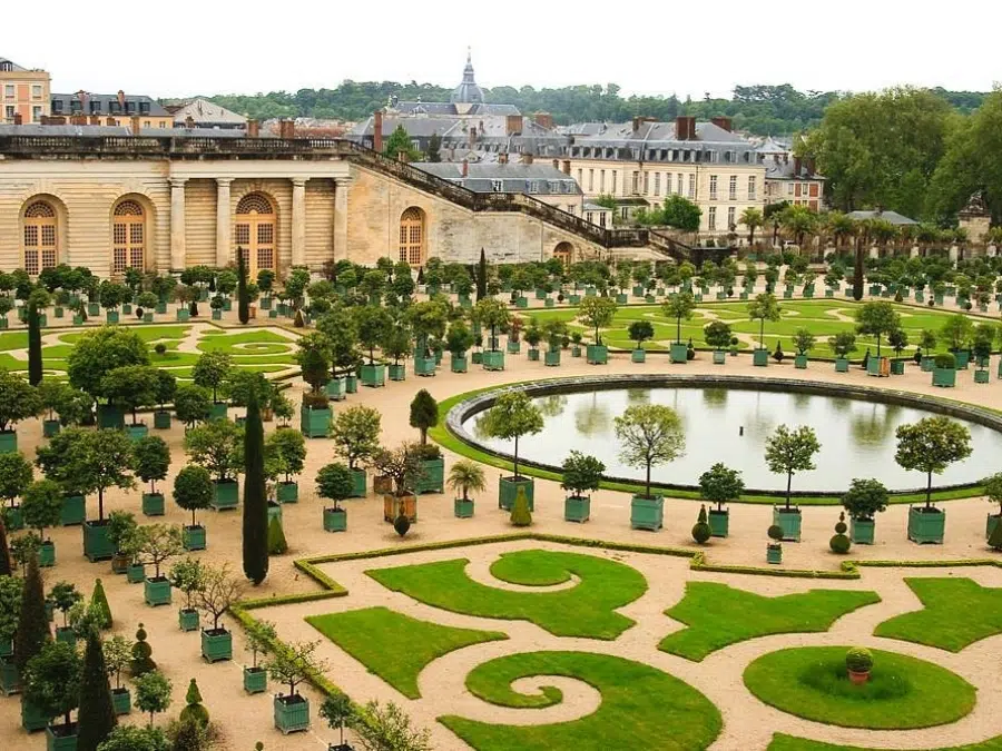 Palace of Versailles Daytime Views