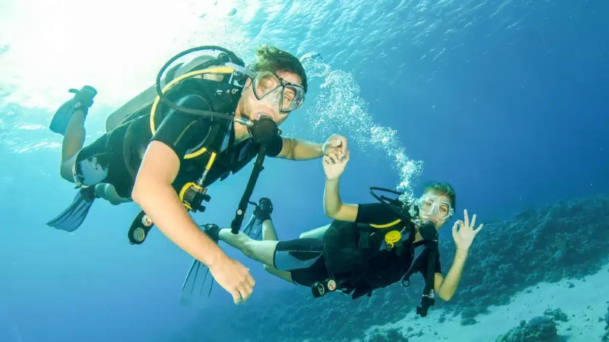Snorkeling in dubai|Snorkeling in Dubai Deep Dive|Snorkeling trip in Fujairah |Snorkeling trip in Fujairah (1)|Snorkeling in Lost Chambers