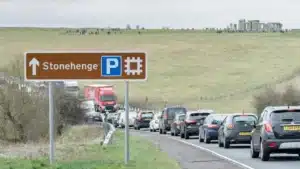 parking near stonehenge|
