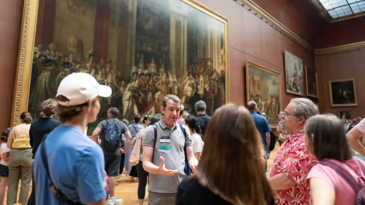 Louvre Museum Guided Tour