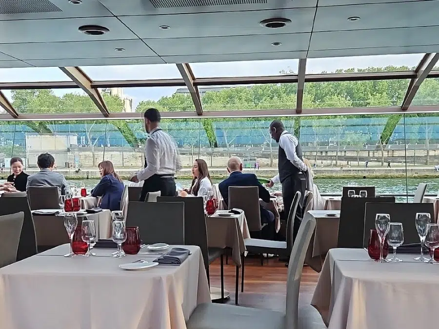 Lunch Cruise by Bateaux Mouches