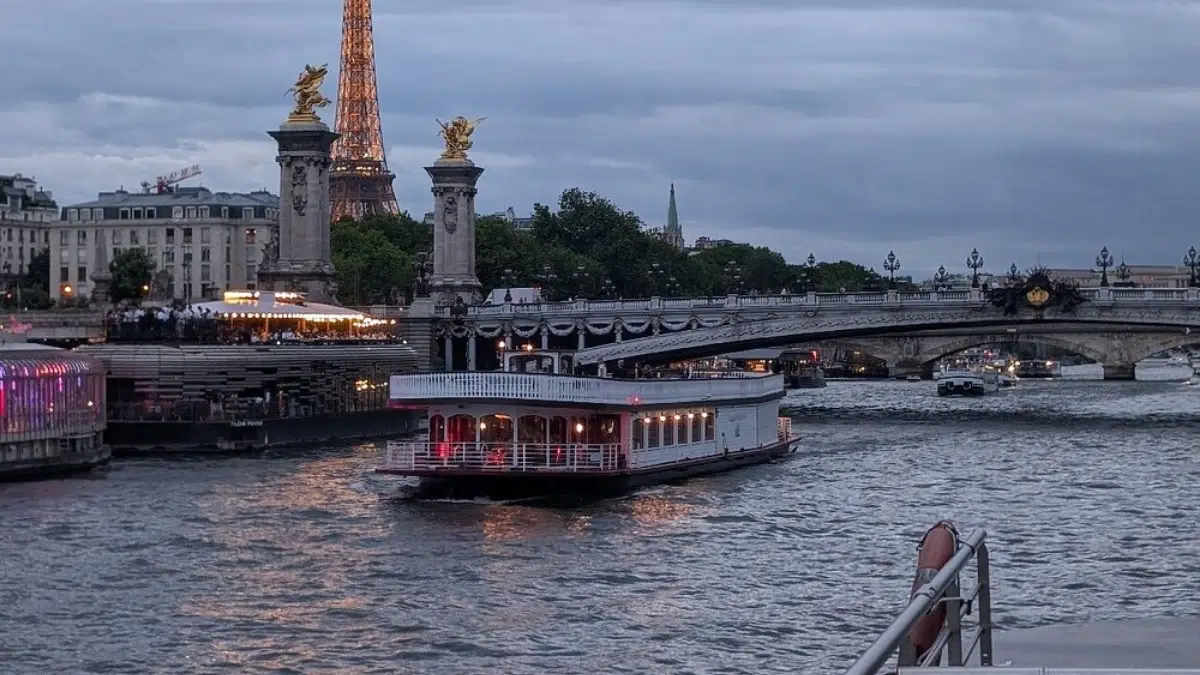 Seine River Cruises by Bateaux Mouches