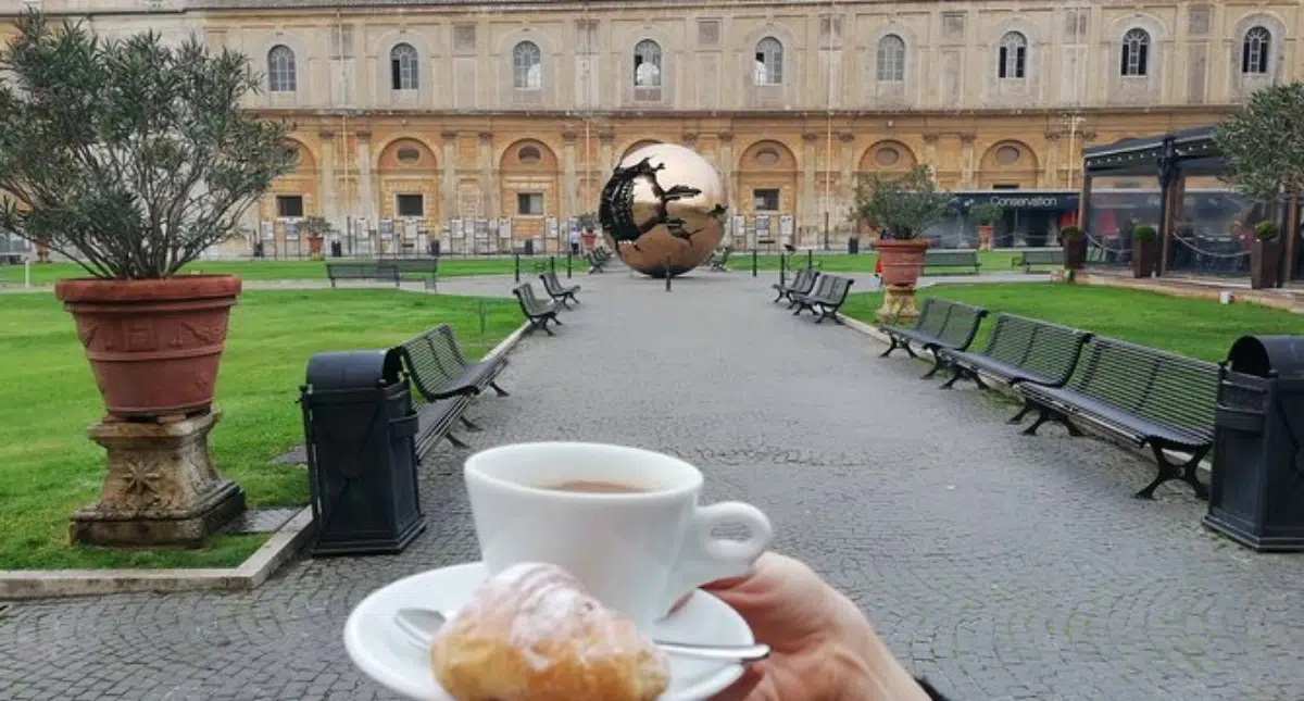 Vatican Museum Tour with Breakfast