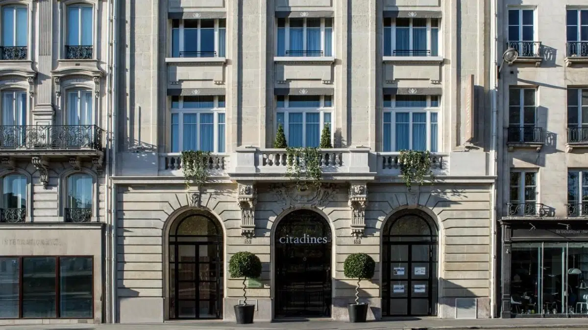 restaurants near sainte chapelle